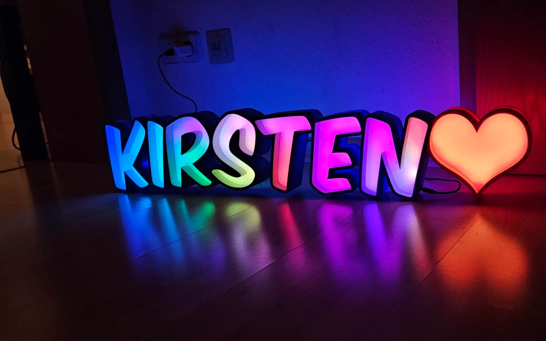 20240201_224811 LED Namensschild – Bild 3